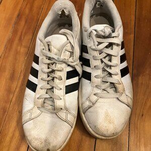 adidas womens size 8.5 sneakers
